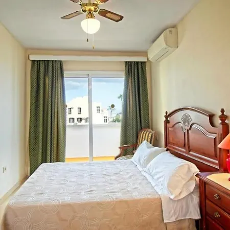Sunny Penthouse In Duquesa Del Mar *